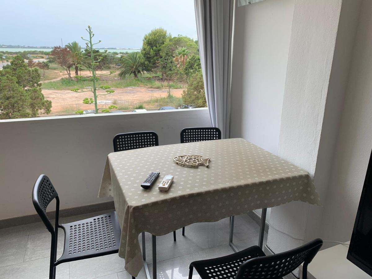 Apartamentos Miranda Es Pujols Exteriör bild
