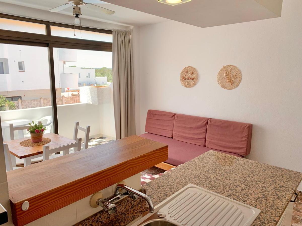Apartamentos Miranda Es Pujols Exteriör bild