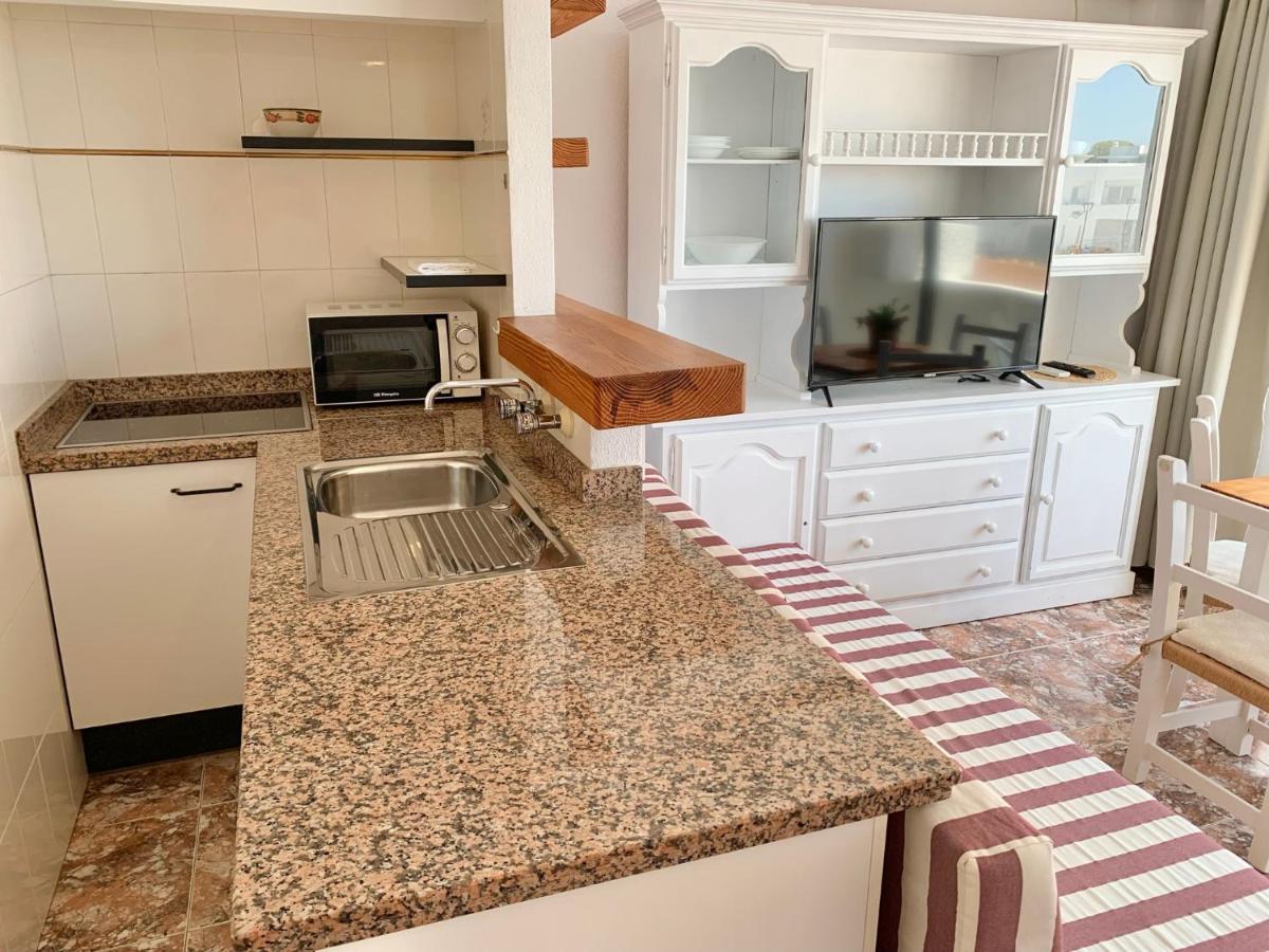 Apartamentos Miranda Es Pujols Exteriör bild